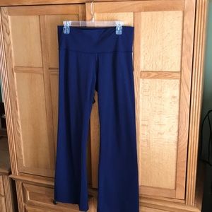 Lululemon - Groove Pant - size 10